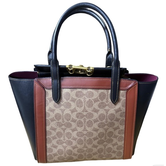 Coach 1941 Troupe Tote Signature Logo Red and Black Leather with matching wallet - Picture 3 of 10